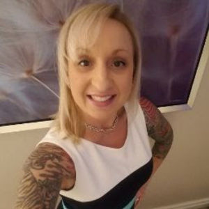 Meet your Posher, Nina